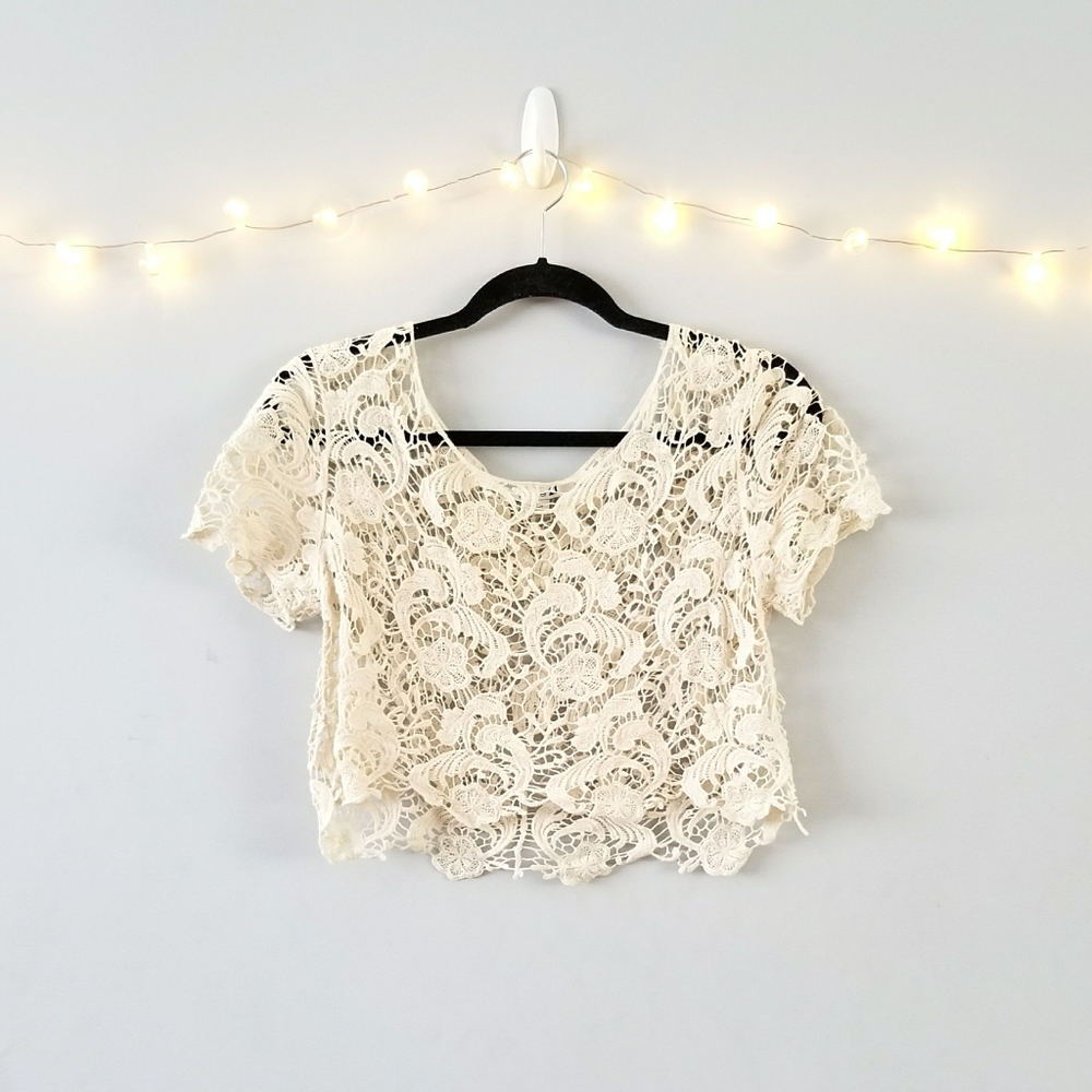 ⭐3/$20 Crochet Crop Top